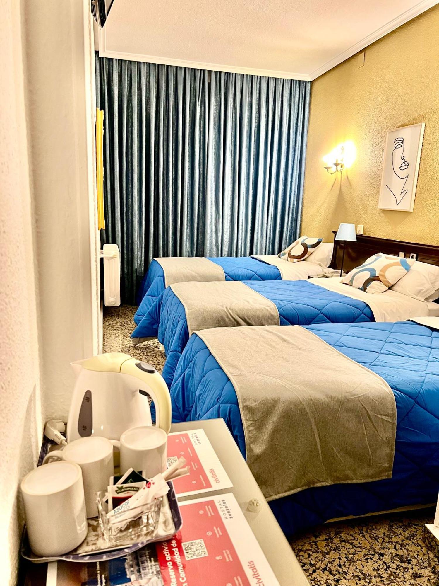 Hostal Sonsoles Madrid-Centro Extérieur photo