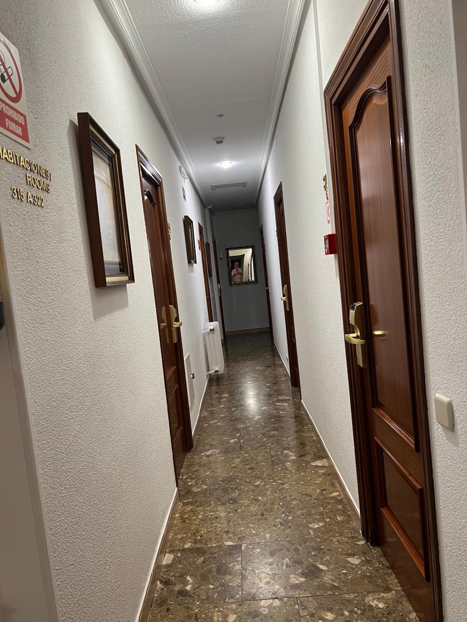 Hostal Sonsoles Madrid-Centro Extérieur photo