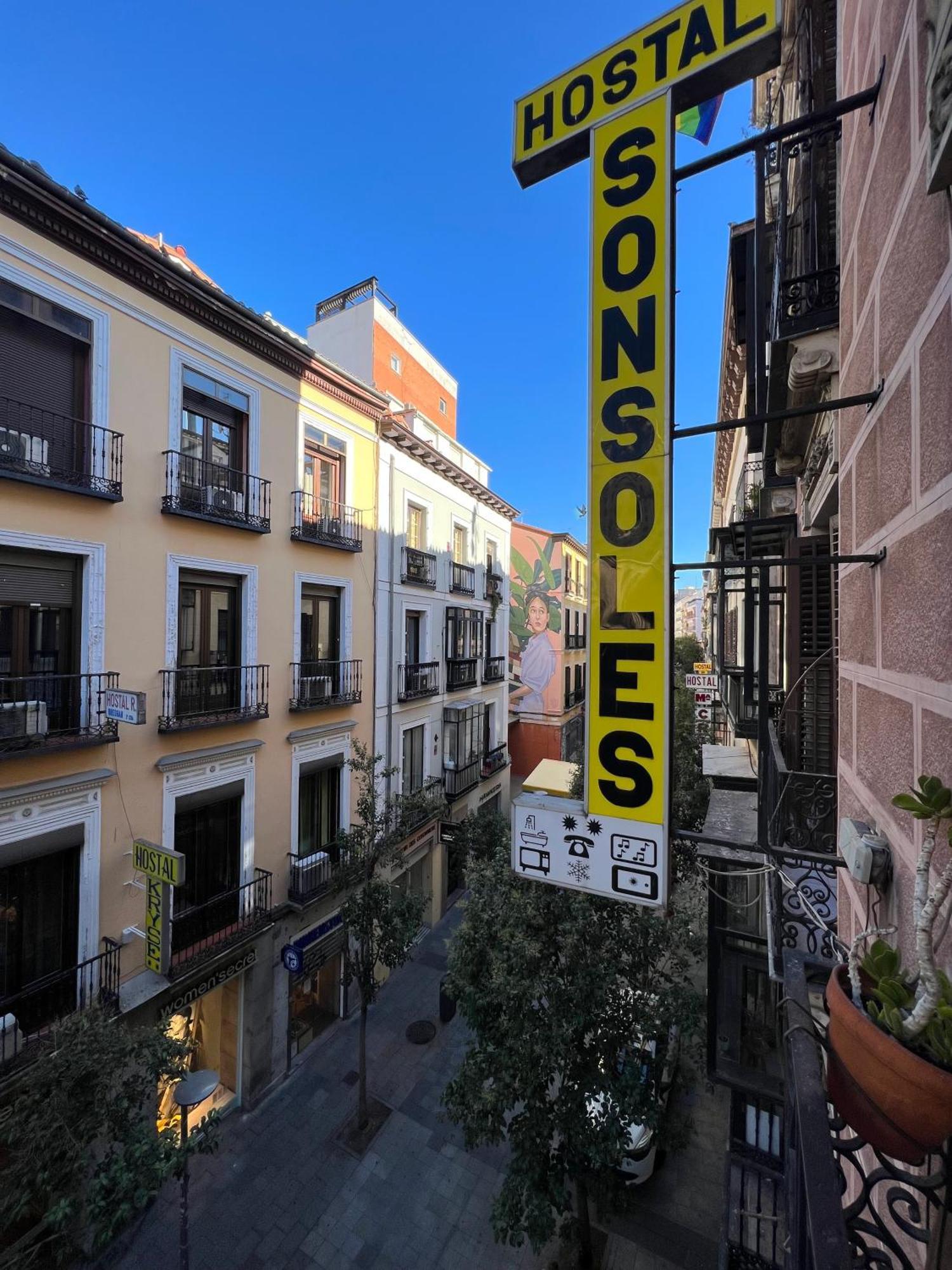 Hostal Sonsoles Madrid-Centro Extérieur photo
