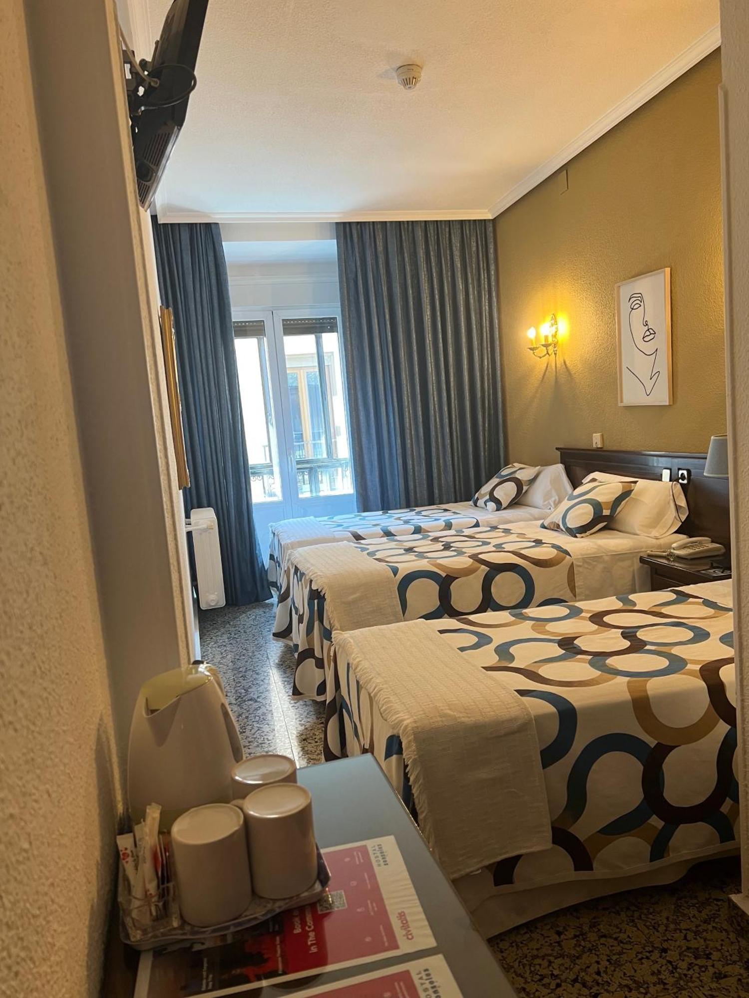 Hostal Sonsoles Madrid-Centro Extérieur photo