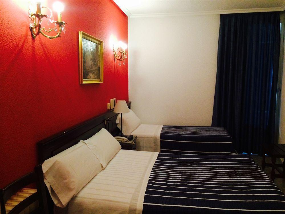 Hostal Sonsoles Madrid-Centro Extérieur photo